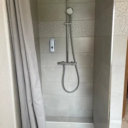 Apartment Studio Calme, Parking, Wifi, Netflix